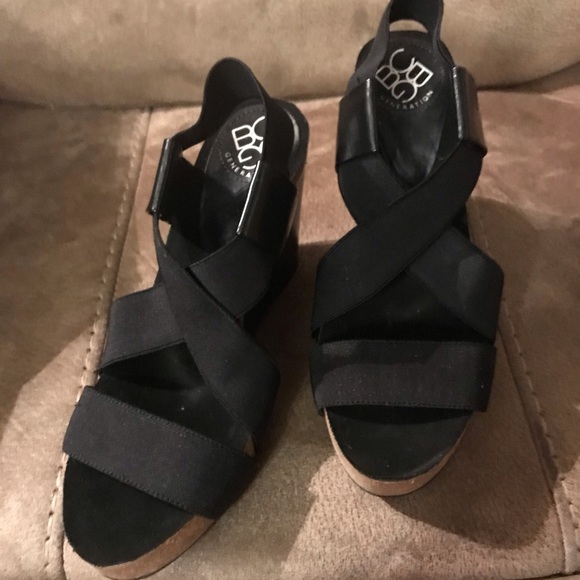 Shoes - Picture 2 of 5